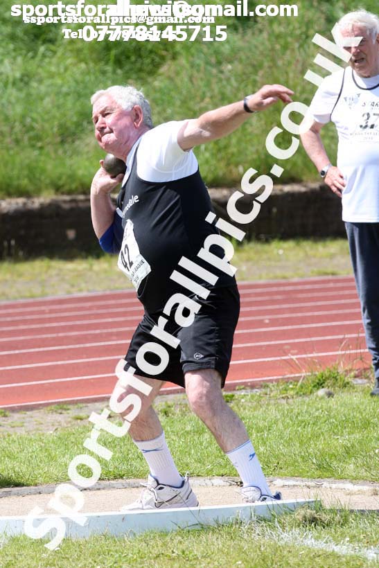 Mens shot putt, 2019 NEMA Track and Field Champs, Monkton. Photo:  David T. Hewitson/Sports for All Pics